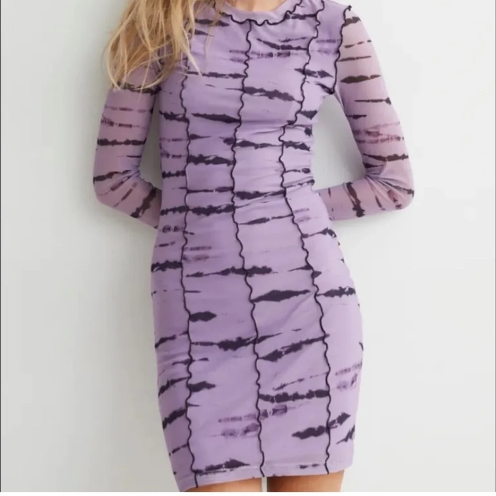 Mini Y2K long sleeve dress from H&M - Picture 1 of 5